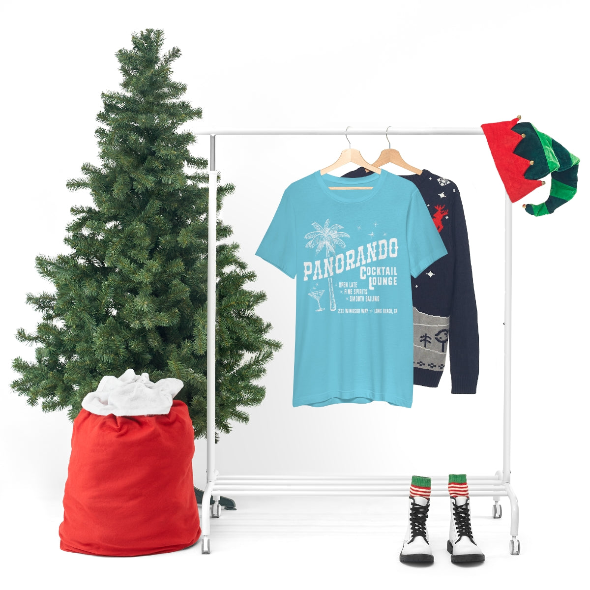 Panorando Cocktail Lounge Unisex Jersey Short Sleeve Tee