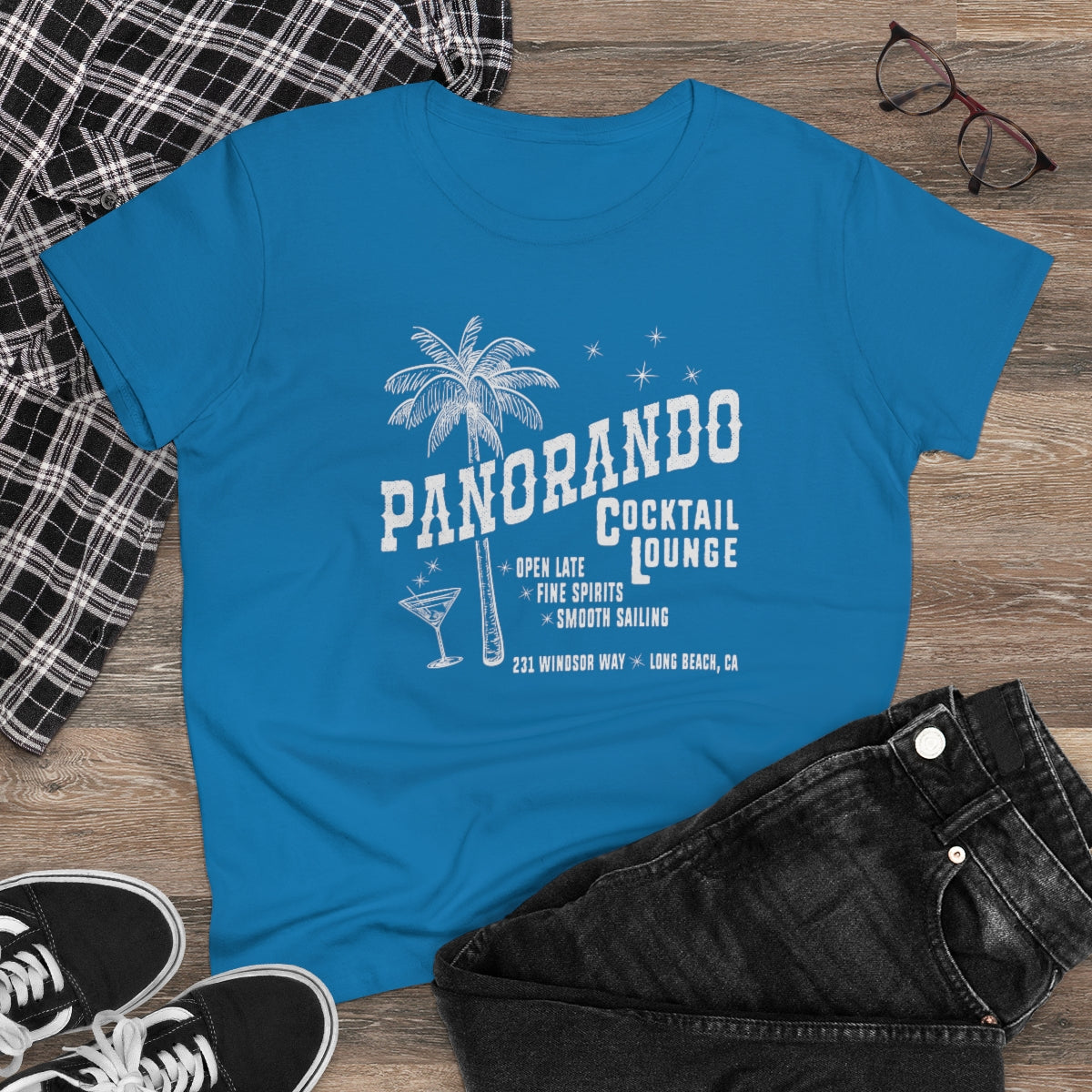 Panorando Cocktail Lounge Women's Midweight Cotton Tee