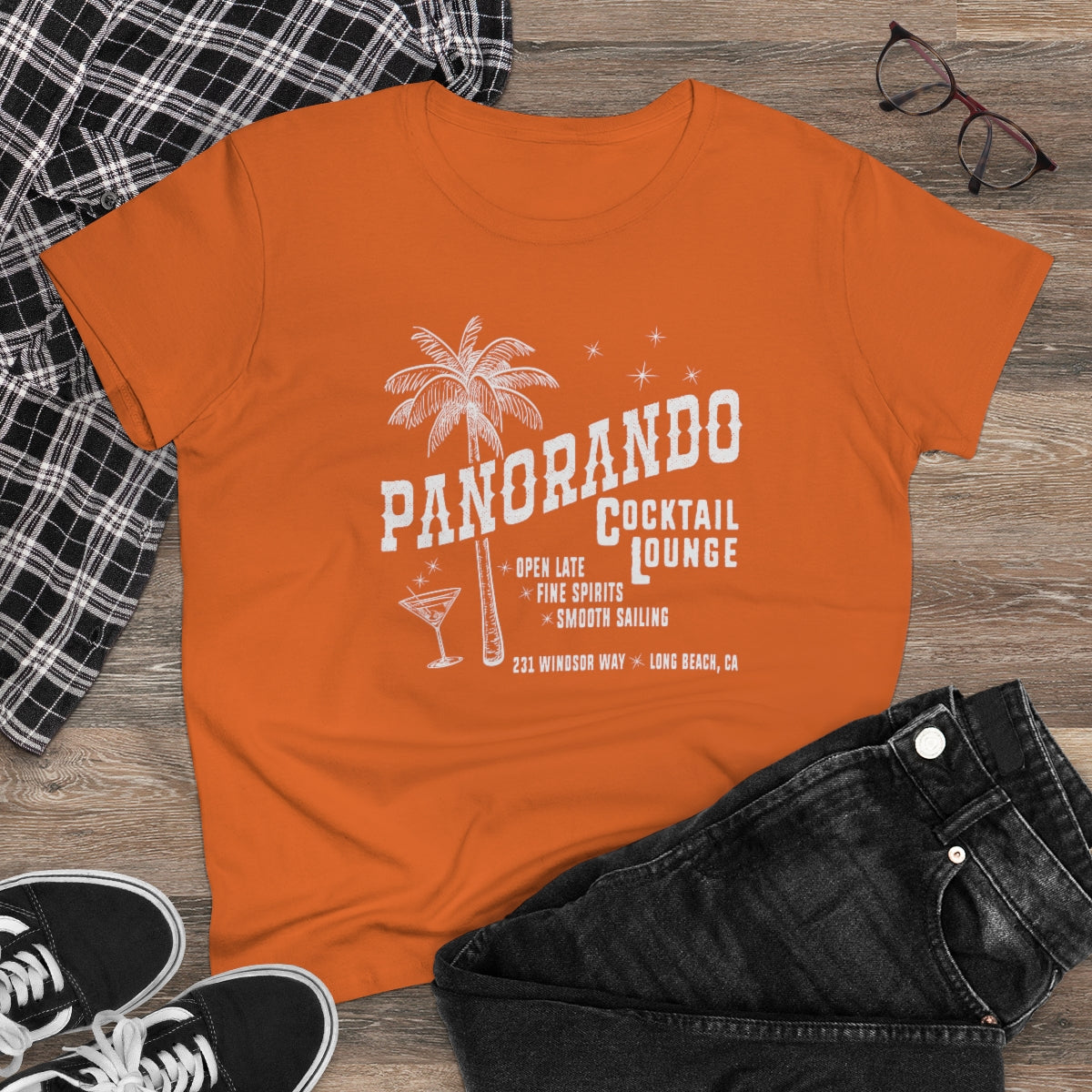 Panorando Cocktail Lounge Women's Midweight Cotton Tee