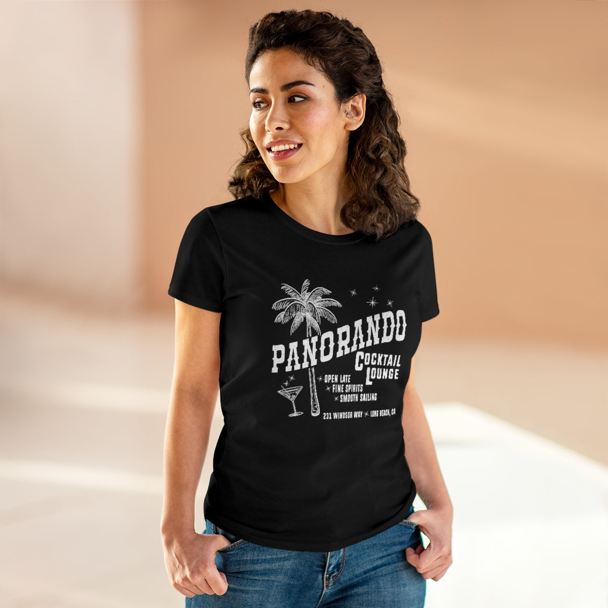 Panorando Cocktail Lounge Women's Midweight Cotton Tee
